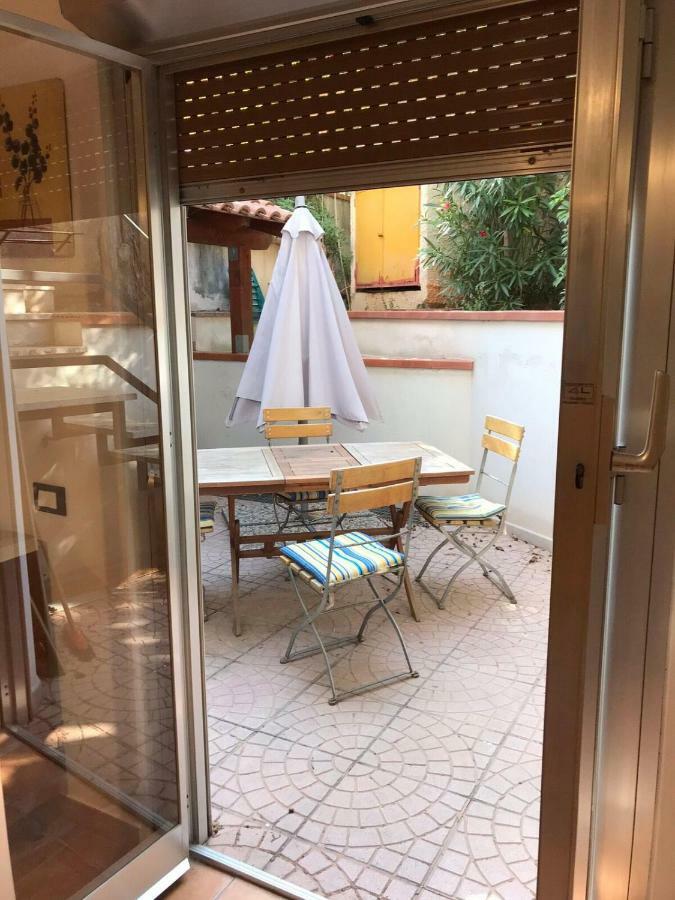 Villetta Della Nonna Mondelloパレルモ エクステリア 写真